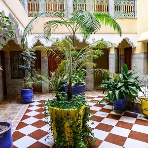 Faouzi Hotel